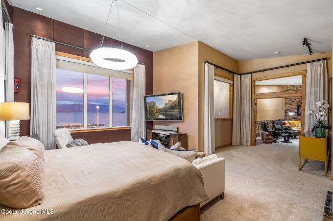 Property thumbnail 43