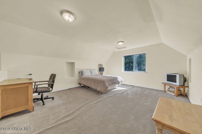 Property thumbnail 18