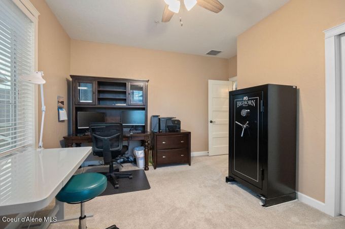 Property thumbnail 64