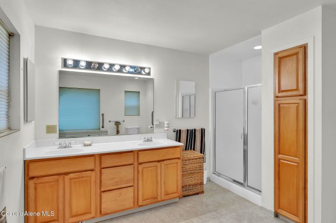 Property thumbnail 35