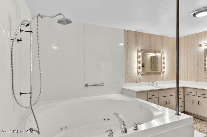 Property thumbnail 54