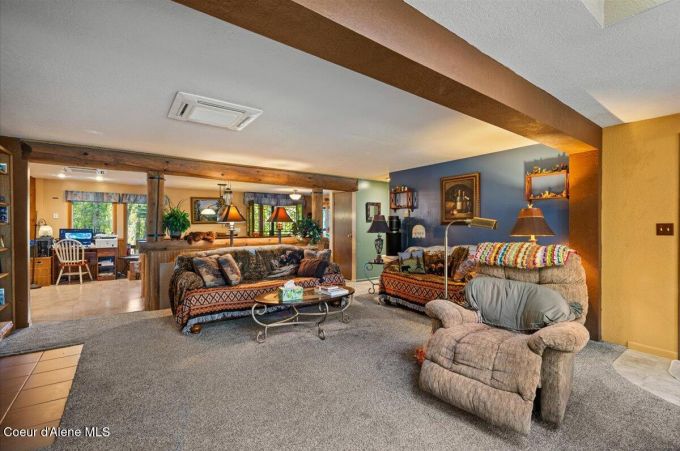 Property thumbnail 11