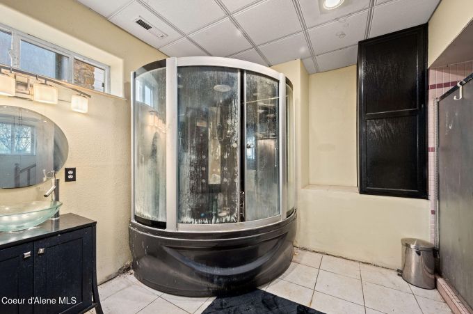 Property thumbnail 35