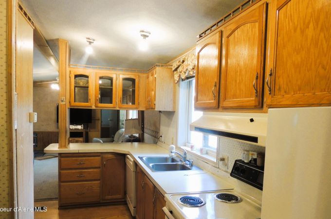 Property thumbnail 12