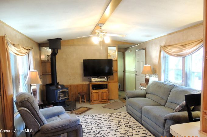 Property thumbnail 1