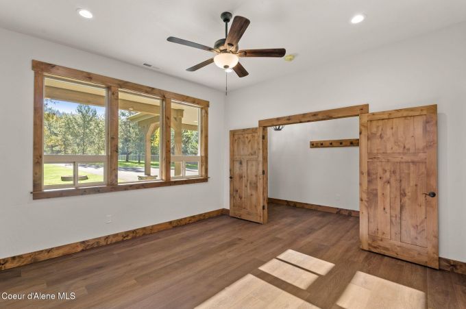 Property thumbnail 17