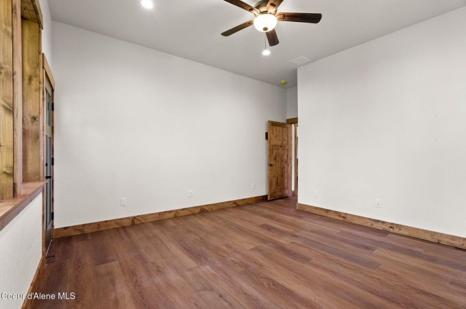 Property thumbnail 24