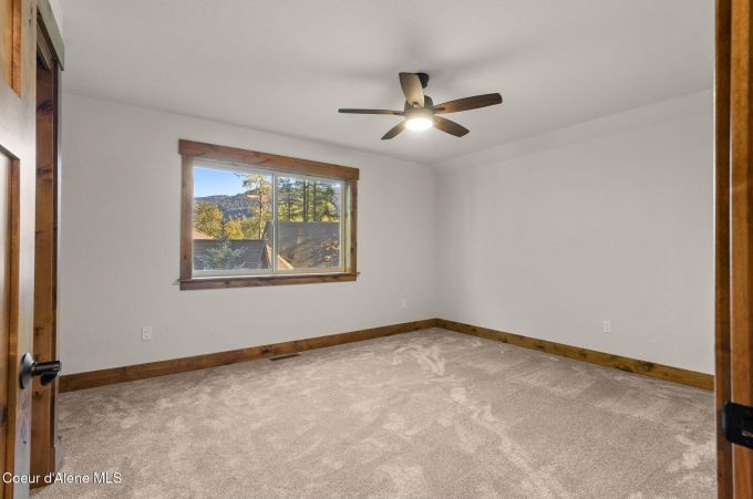 Property thumbnail 40