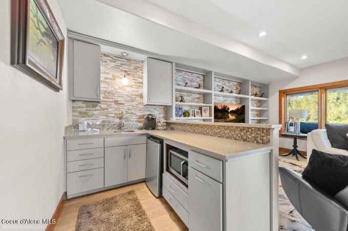 Property thumbnail 42