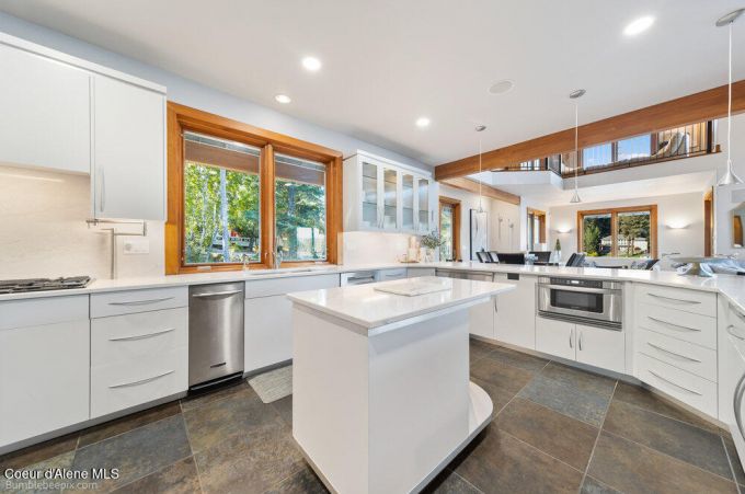 Property thumbnail 8