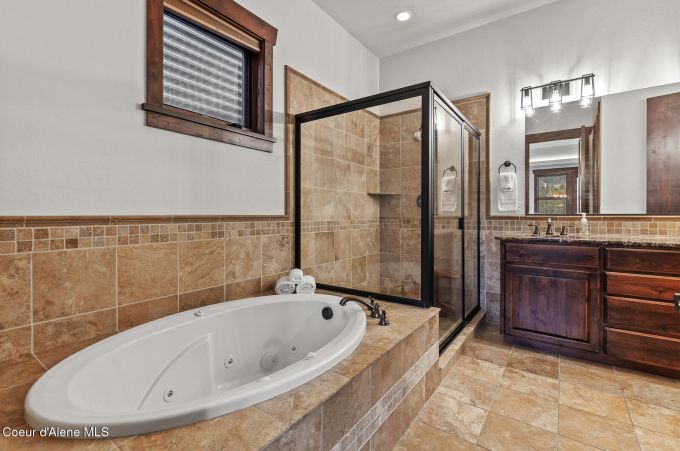 Property thumbnail 25