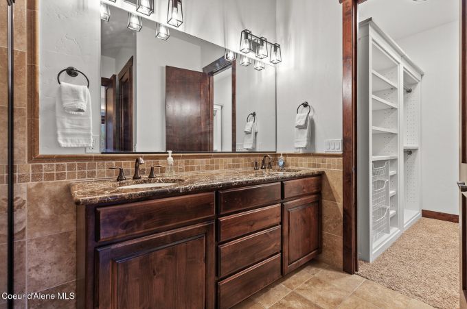 Property thumbnail 26