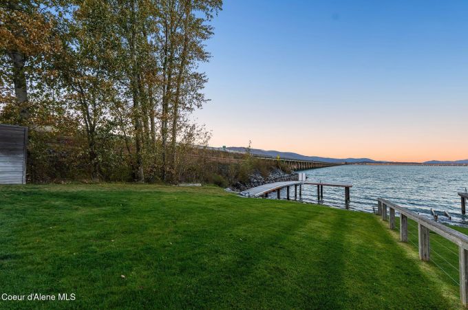 Property thumbnail 24