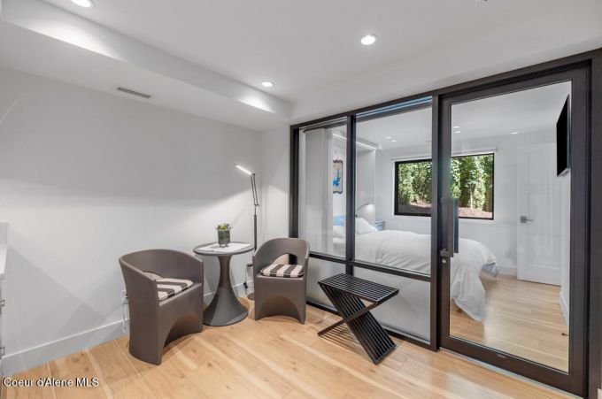 Property thumbnail 23