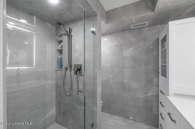 Property thumbnail 28