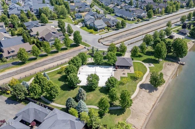 Property thumbnail 39