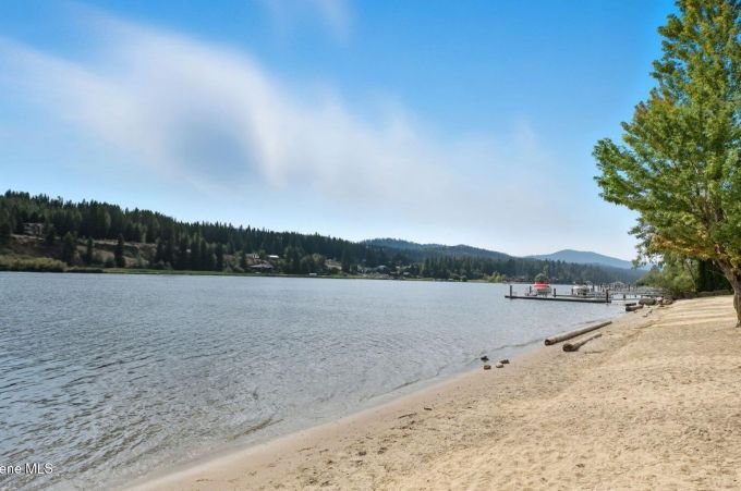 Property thumbnail 45