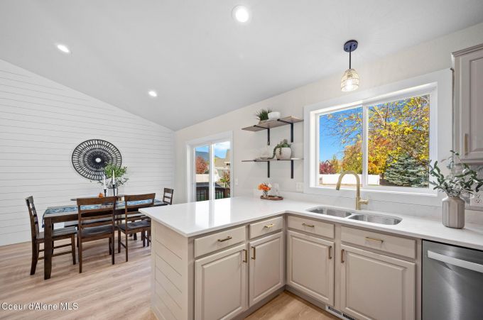 Property thumbnail 19