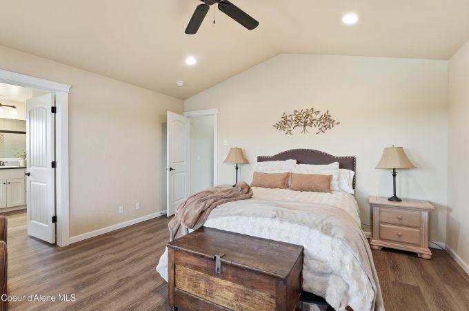 Property thumbnail 23