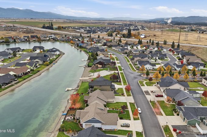 Property thumbnail 64