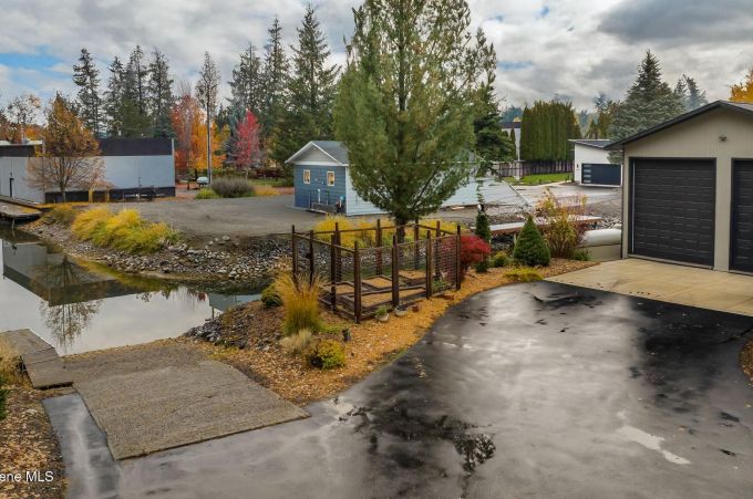 Property thumbnail 9