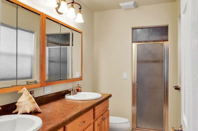 Property thumbnail 35