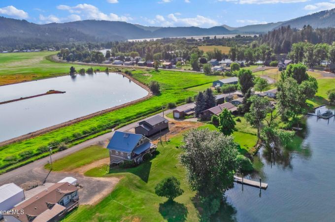 Property thumbnail 9