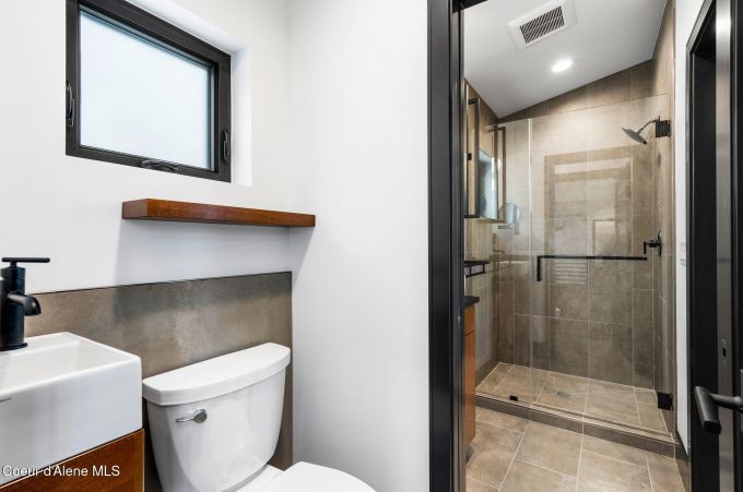 Property thumbnail 45