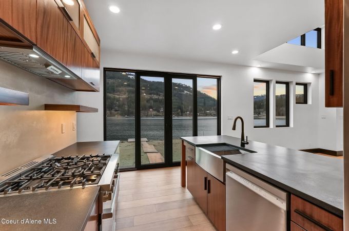 Property thumbnail 16