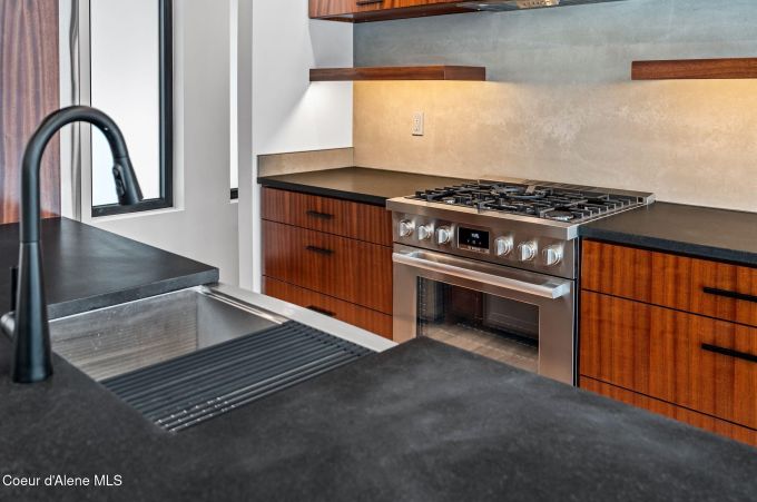 Property thumbnail 18