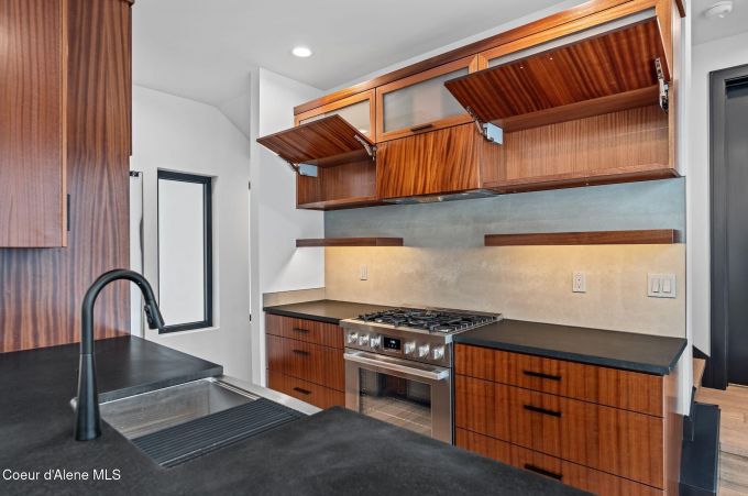 Property thumbnail 19