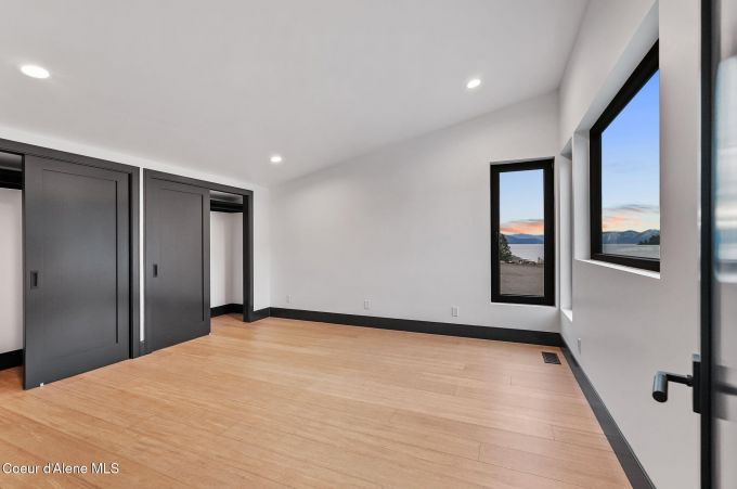 Property thumbnail 43