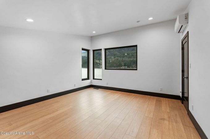 Property thumbnail 48