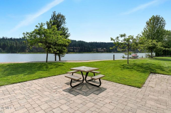 Property thumbnail 44