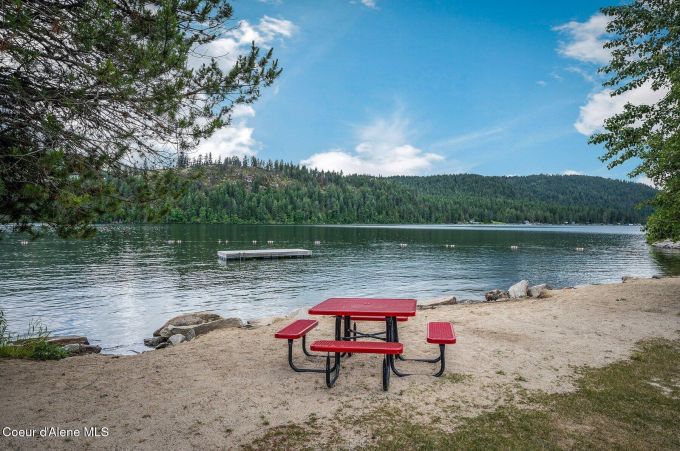 Property thumbnail 25