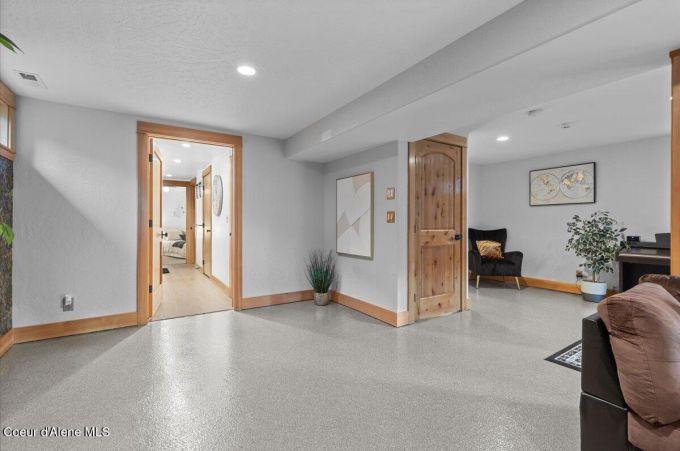 Property thumbnail 43