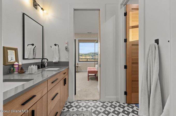 Property thumbnail 32