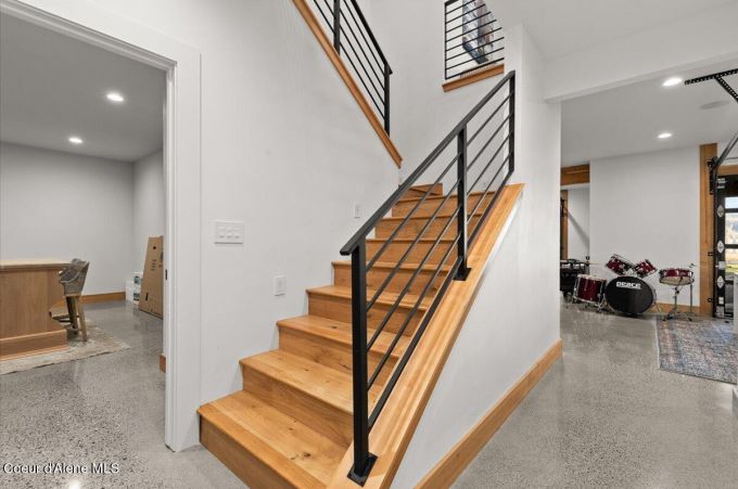 Property thumbnail 36