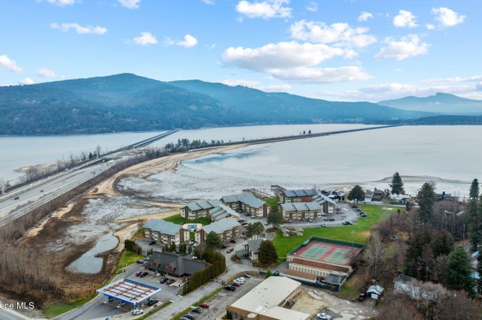 Property thumbnail 1