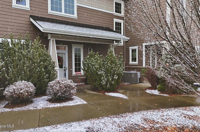 Property thumbnail 1