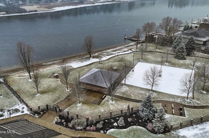 Property thumbnail 42